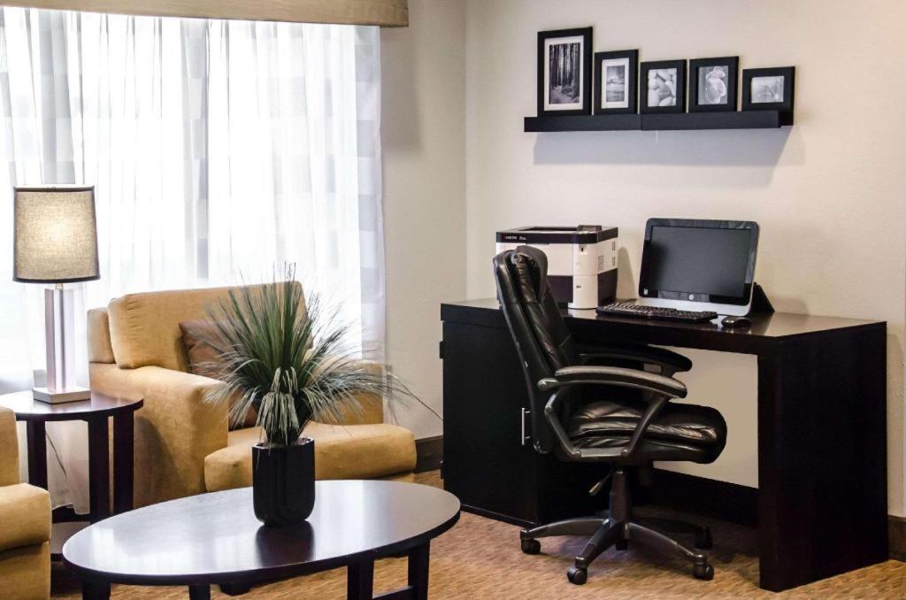 Sleep Airport - Billy Graham Parkway 2* Charlotte