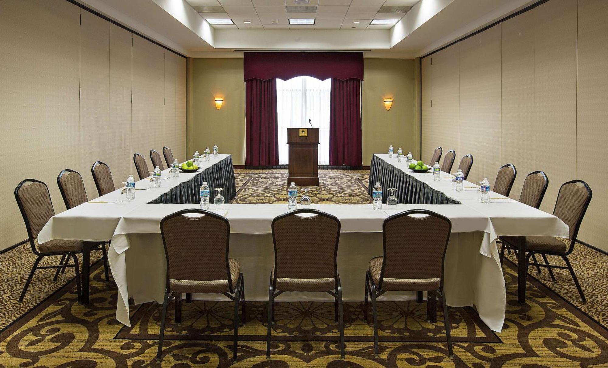 Doubletree By Hilton Airport 4* Charlotte