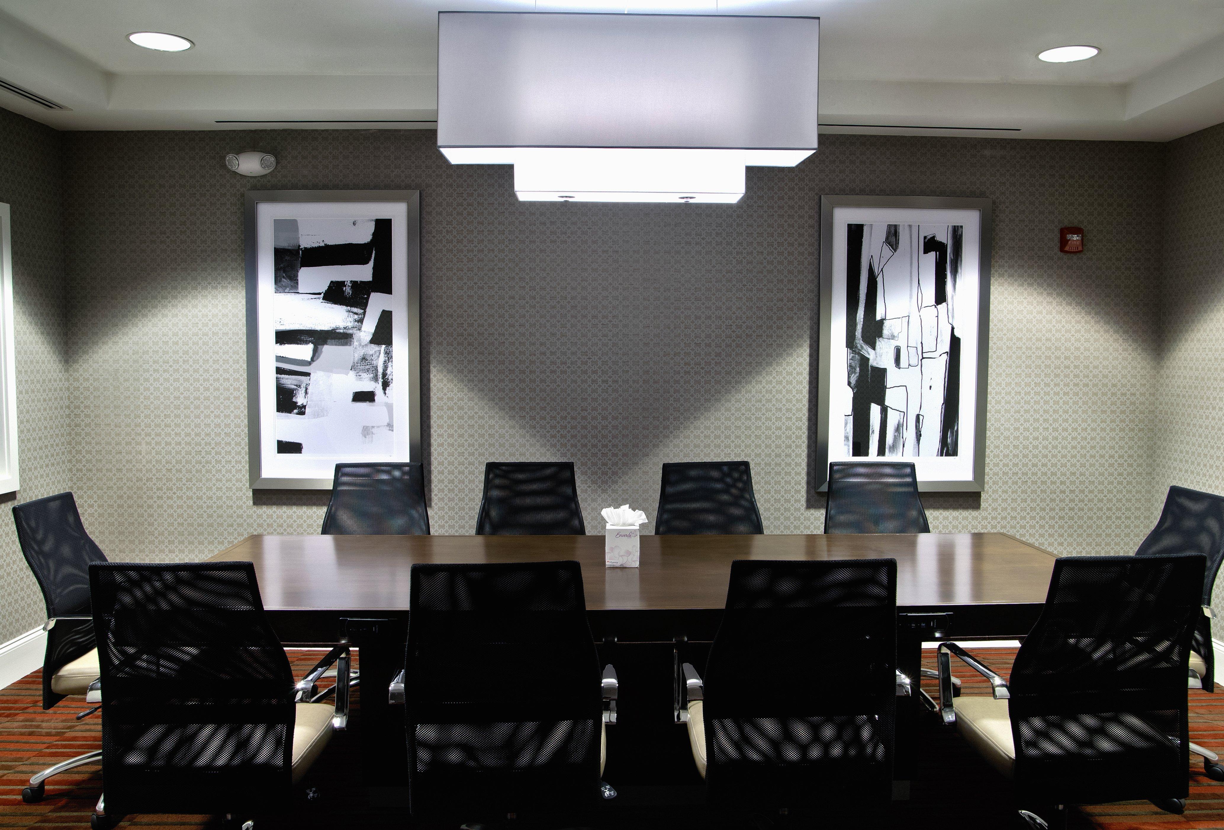 Doubletree By Hilton Airport Charlotte
