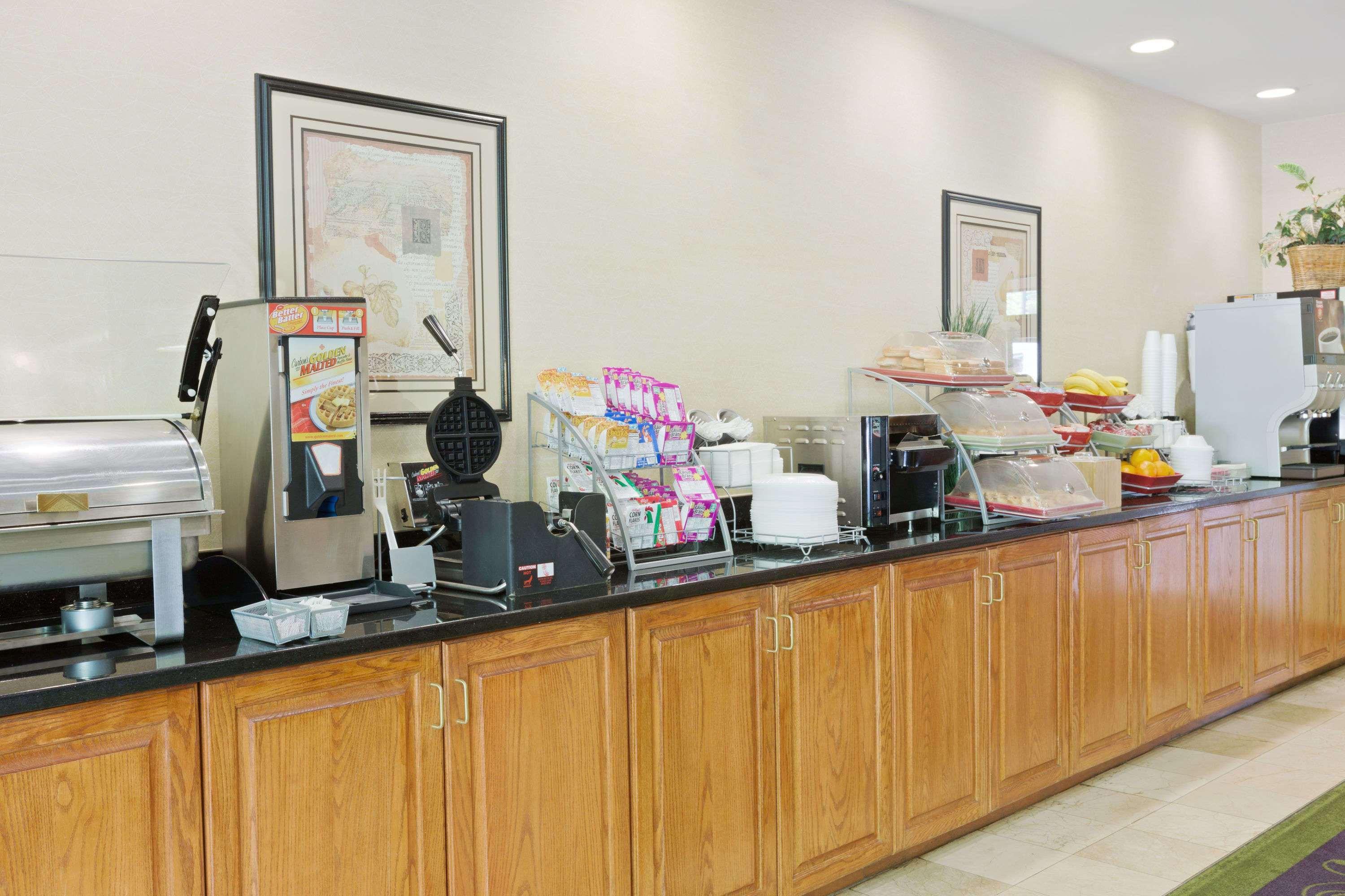 Hotel Wingate By Wyndham Airport Charlotte