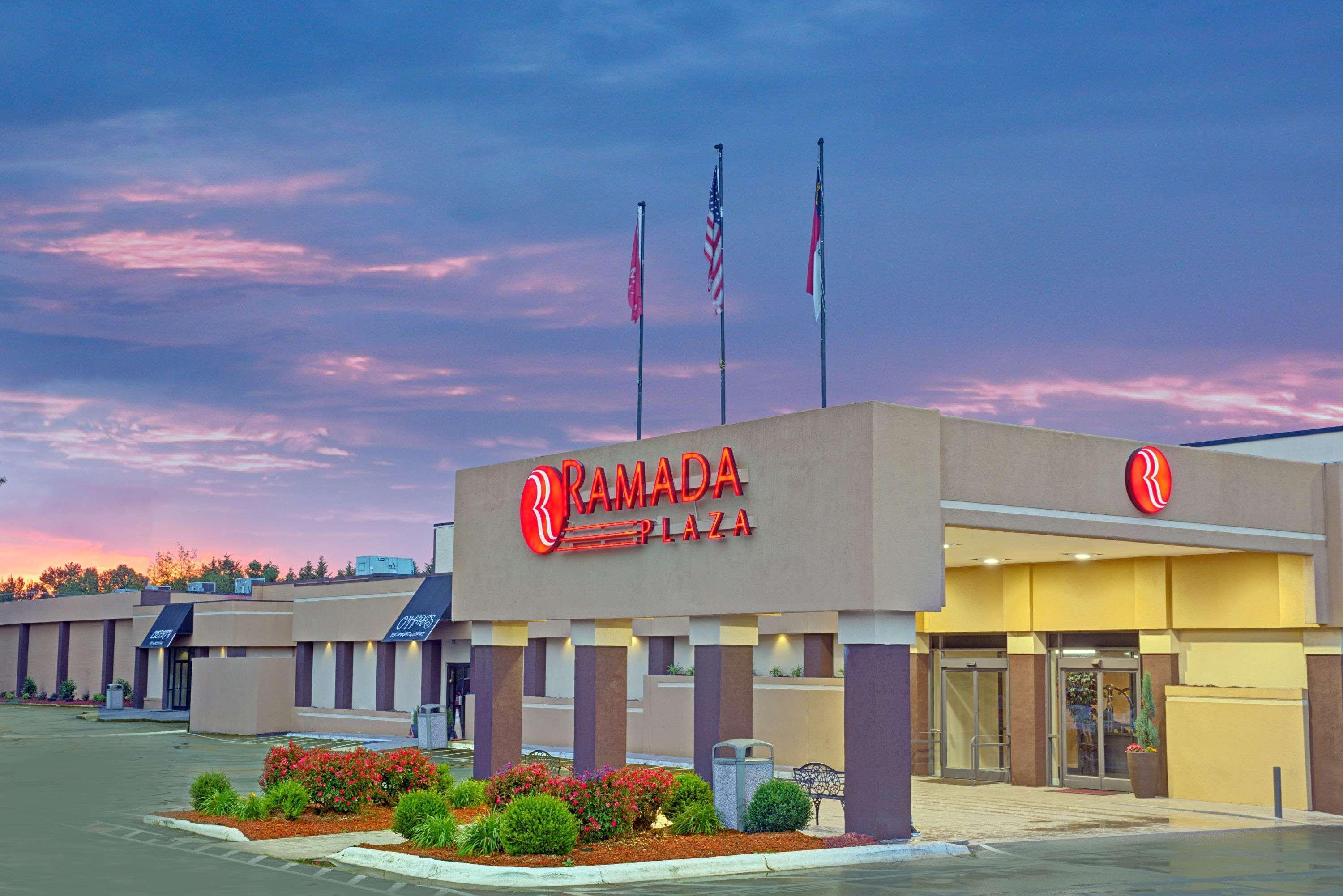 Ramada Plaza By Wyndham South End Airport 3* Charlotte