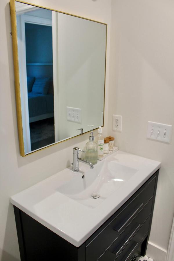 Luxury In Eastover... Close To Everything! Hotel Charlotte