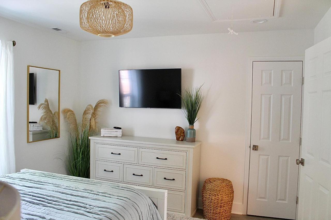 Luxury In Eastover... Close To Everything! Hotel *