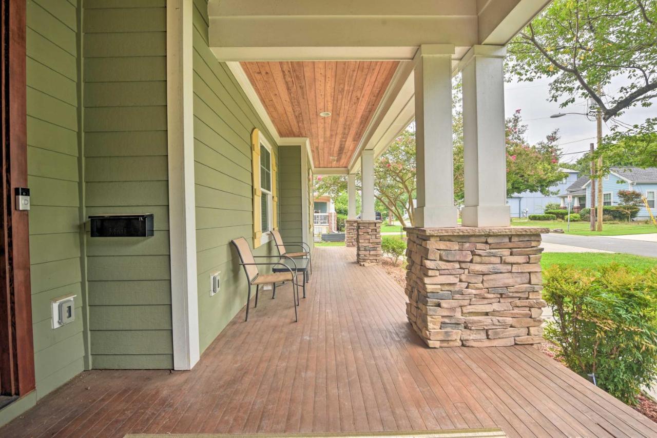With Deck In Noda District Near Unc! Holiday home Charlotte