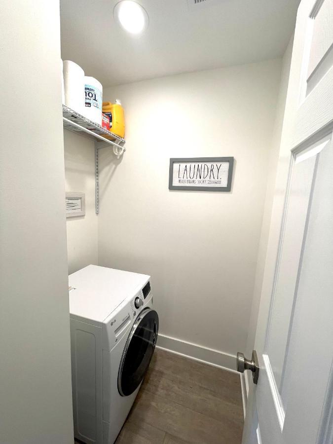 Luxury In Eastover... Close To Everything! *