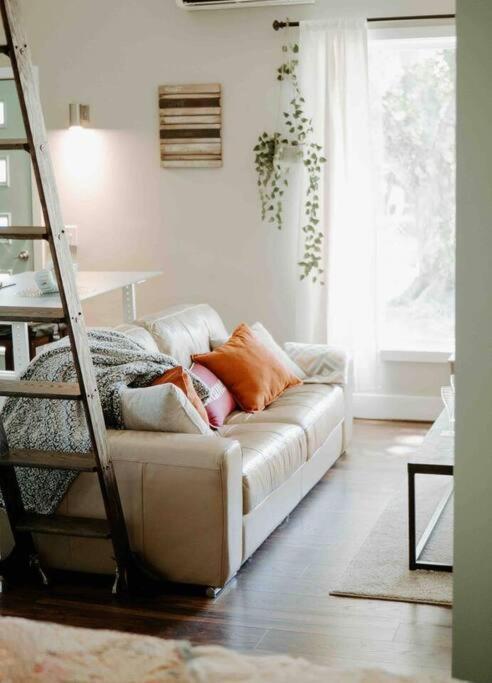 Perfect Big Tiny For A Coastal Getaway Holiday home Charlotte