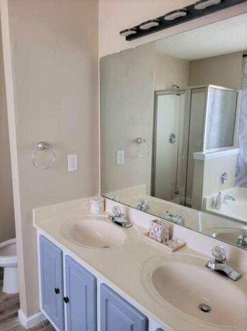 Cute Cottage*minutes From Uptown Charlotte