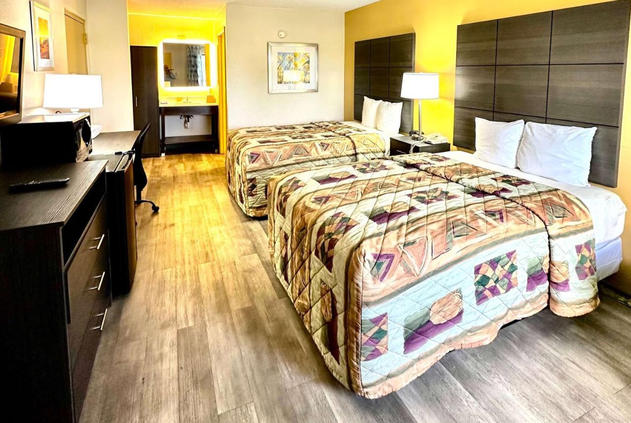 Days By Wyndham Northlake 2*