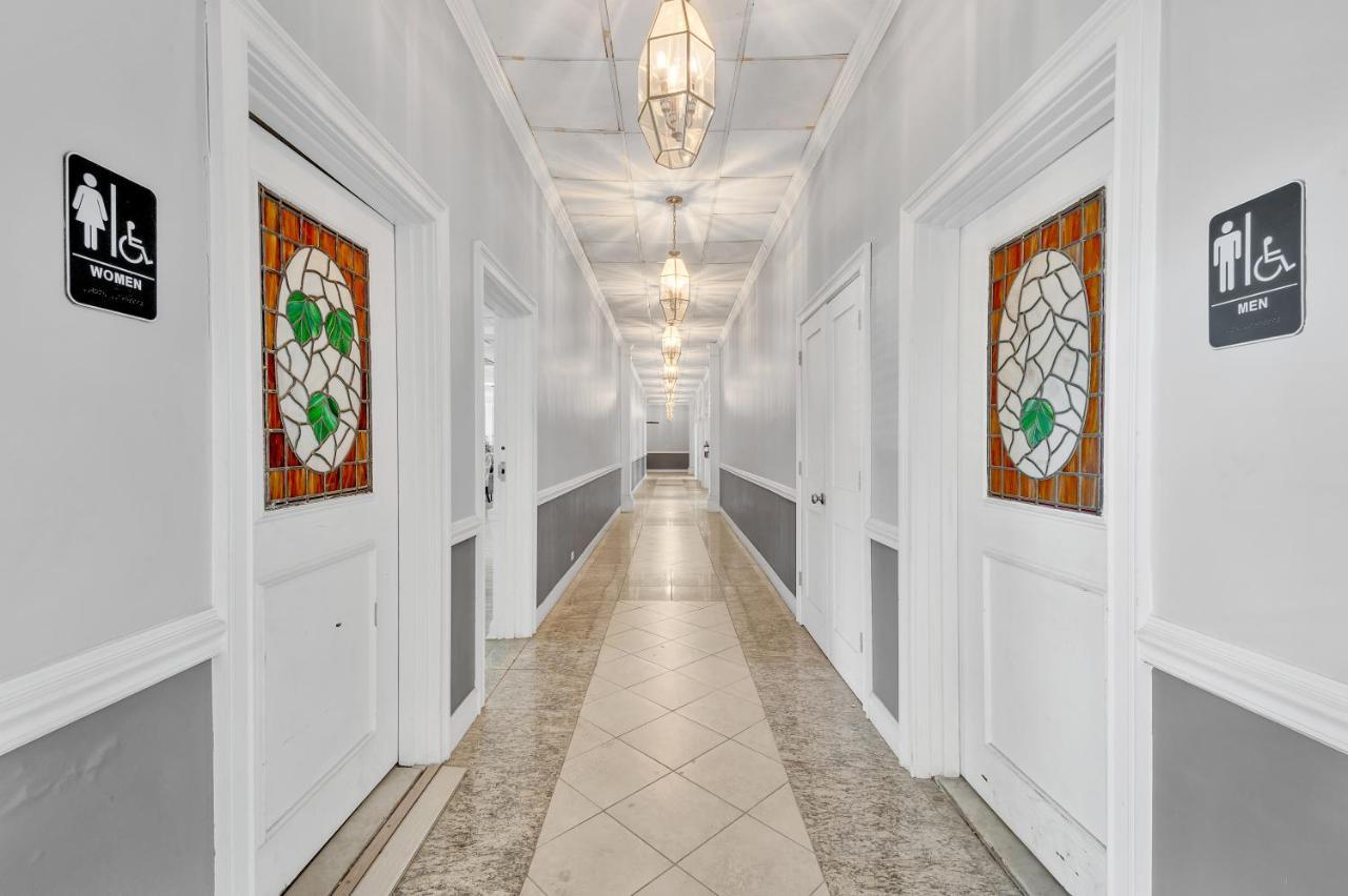 Residences At Windsor Charlotte