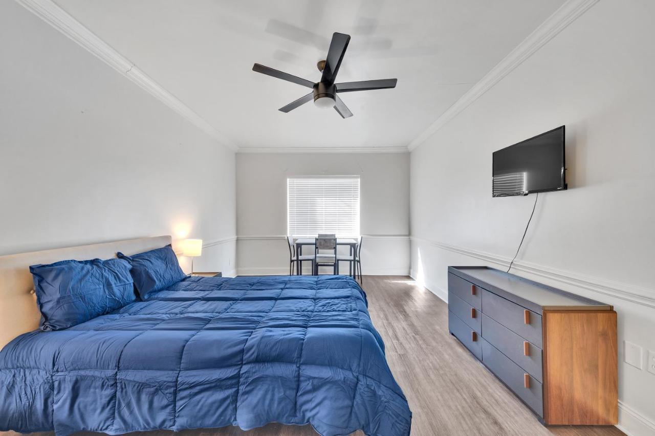 Residences At Windsor Hotel