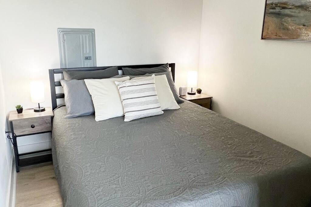 Apartment, Queen Bed, Wifi, Kitchen, Washer & Dryer In *