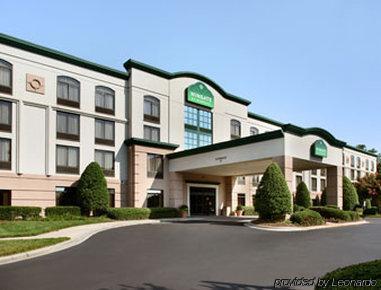 Hotel Spark By Hilton Tyvola I-77