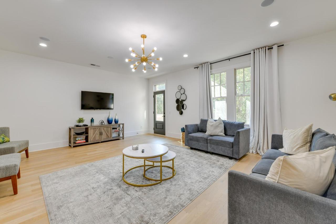 Luxe Townhome In South End Near Uptown! *