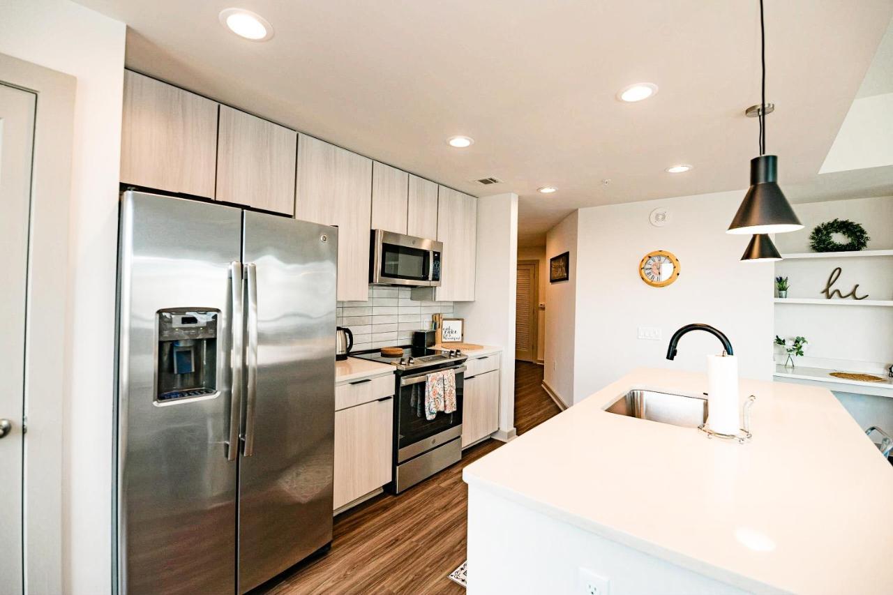 Apartment 2br Fully Furnished Uptown - Boa Stadium Apts