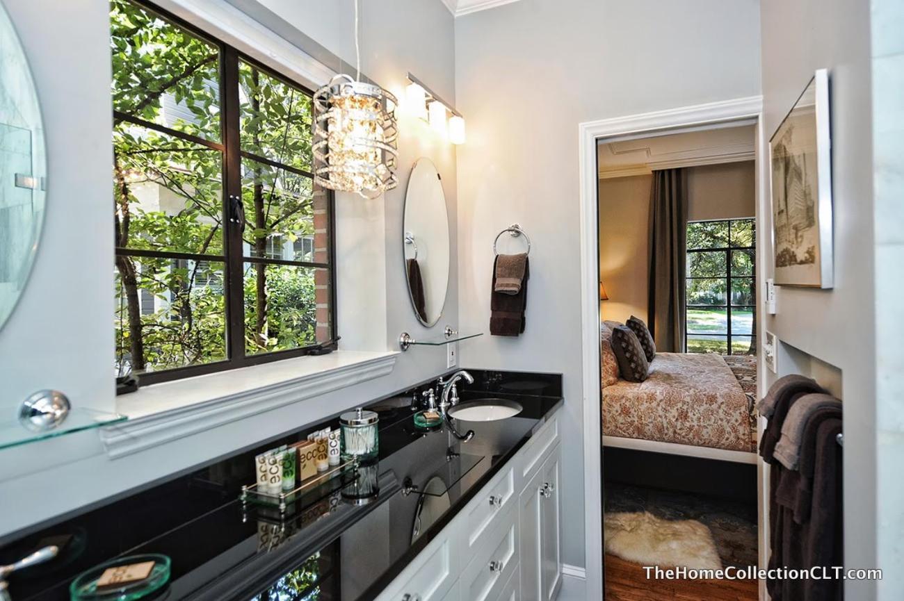 Apartment The Collection Clt: 600 Hermitage *