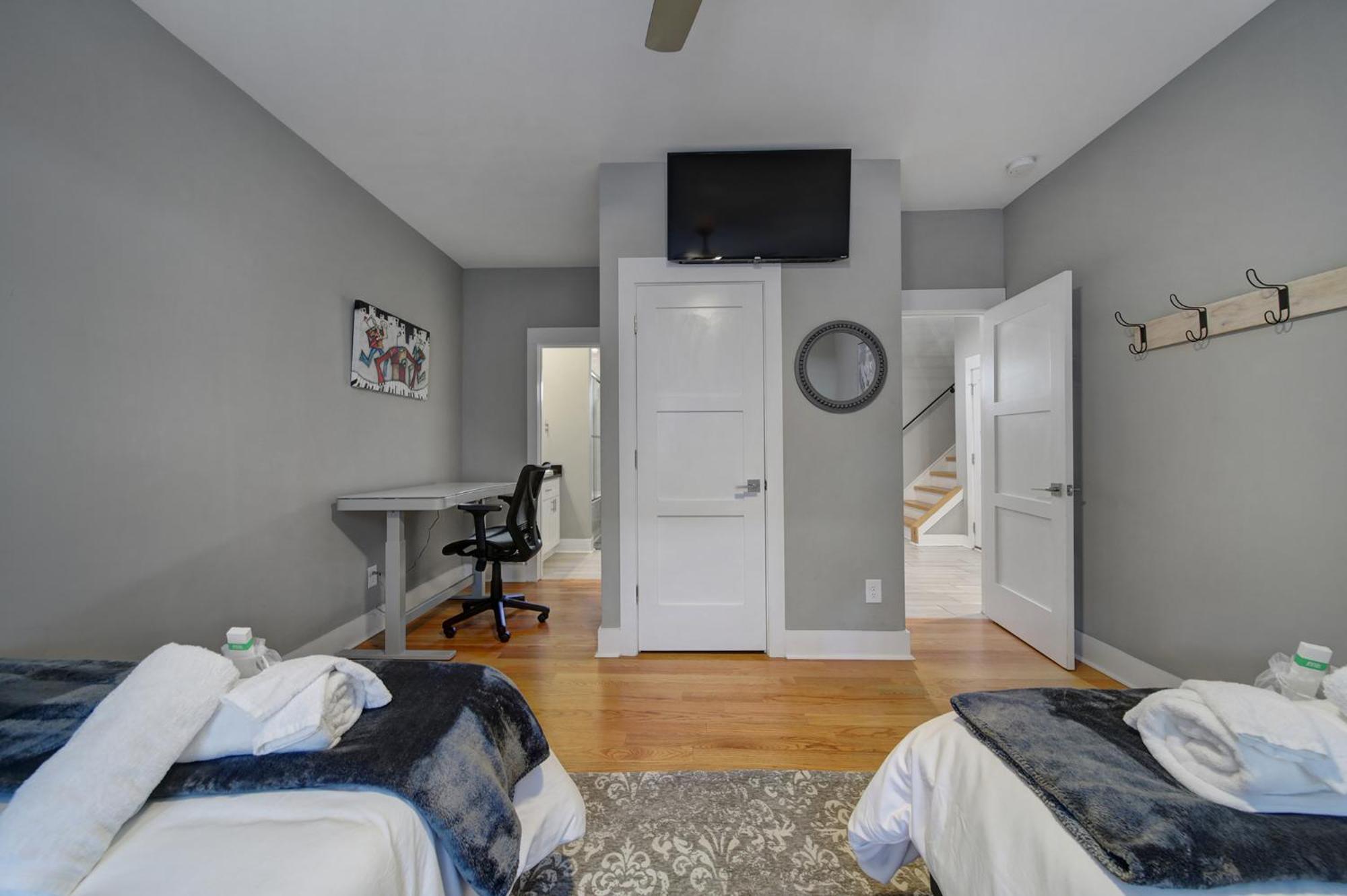 906 Westbrook B Views Rooftop Hot Tub And Short Walk To Stadium Holiday home