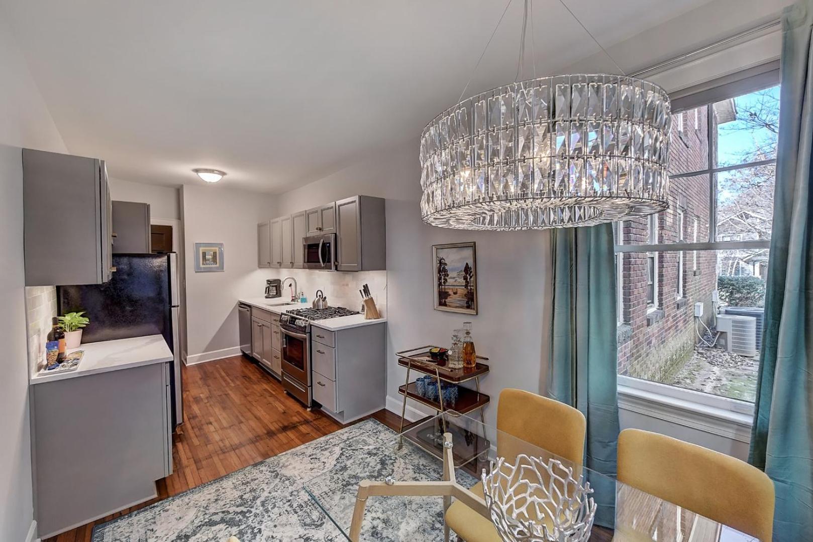 The Collection Clt: Lamar Avenue * Charlotte