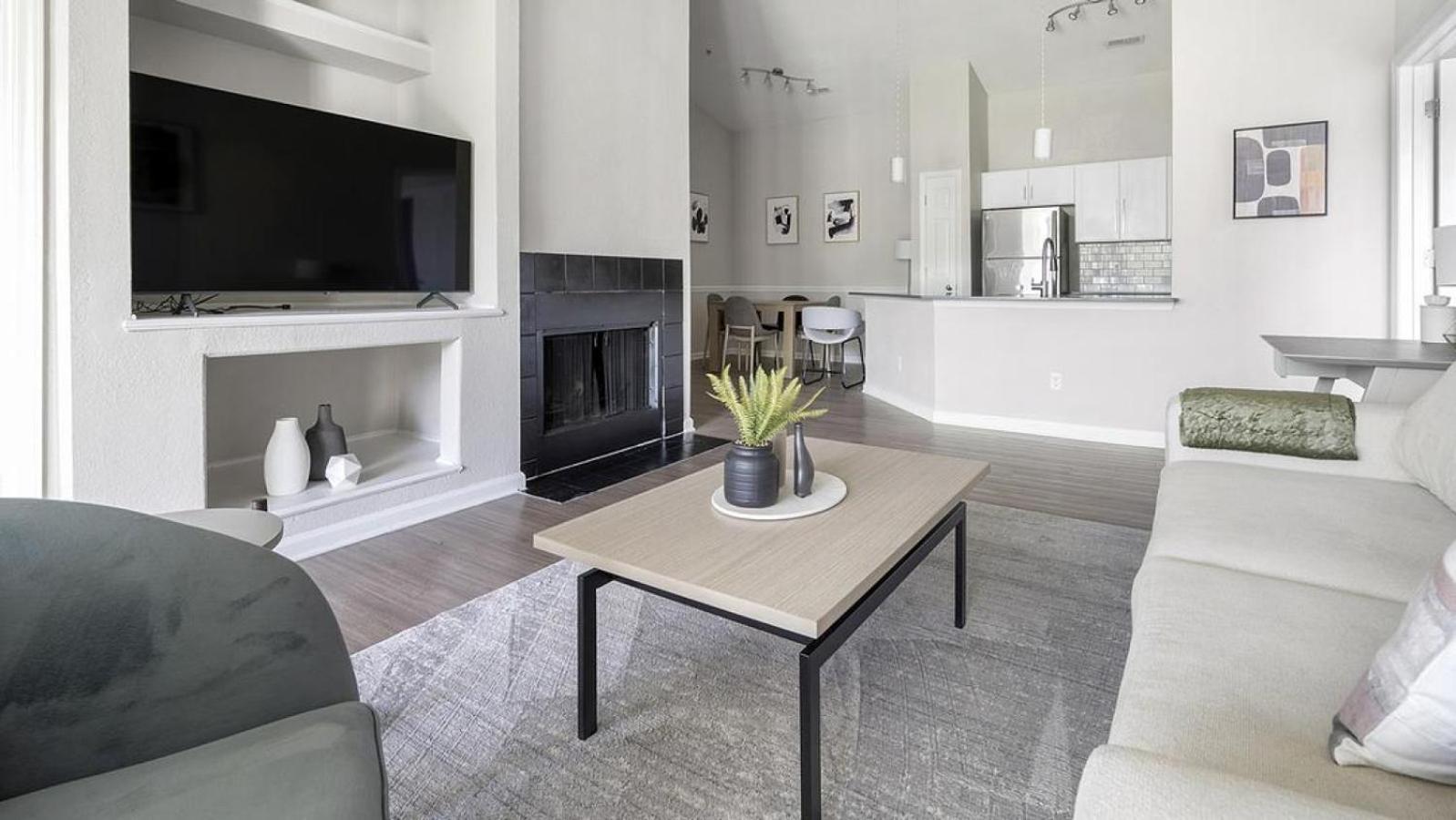 Landing - Modern With Amazing Amenities *