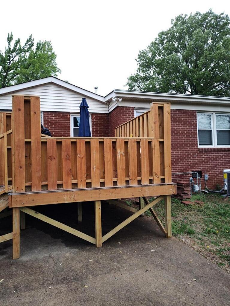 Holiday home West-end Downtown - Easy Access To Airport & Jcsu