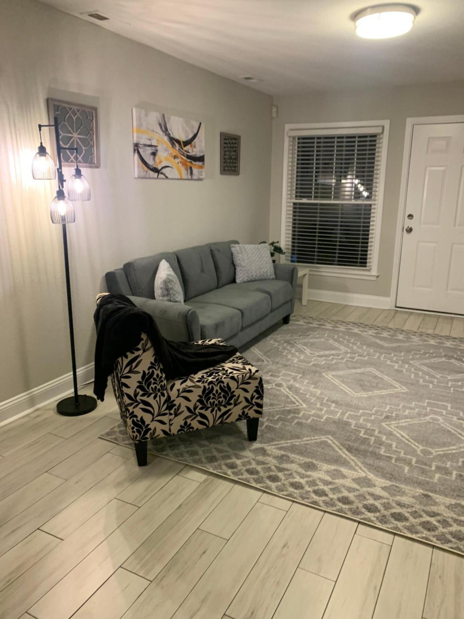 Apartment Good Times