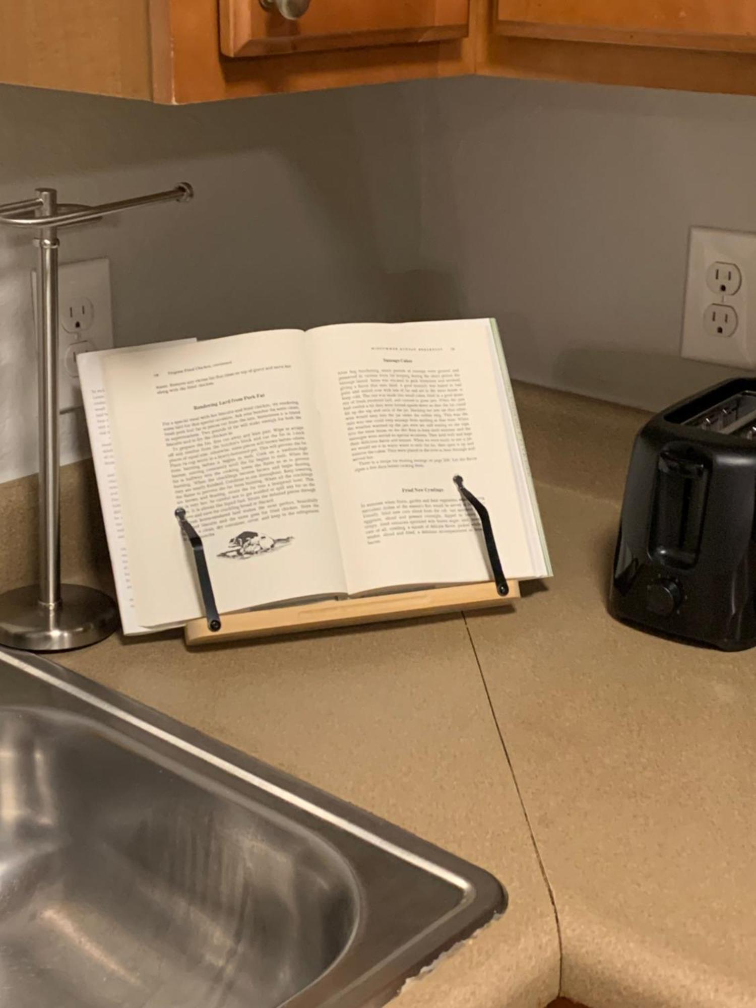 Apartment Good Times *