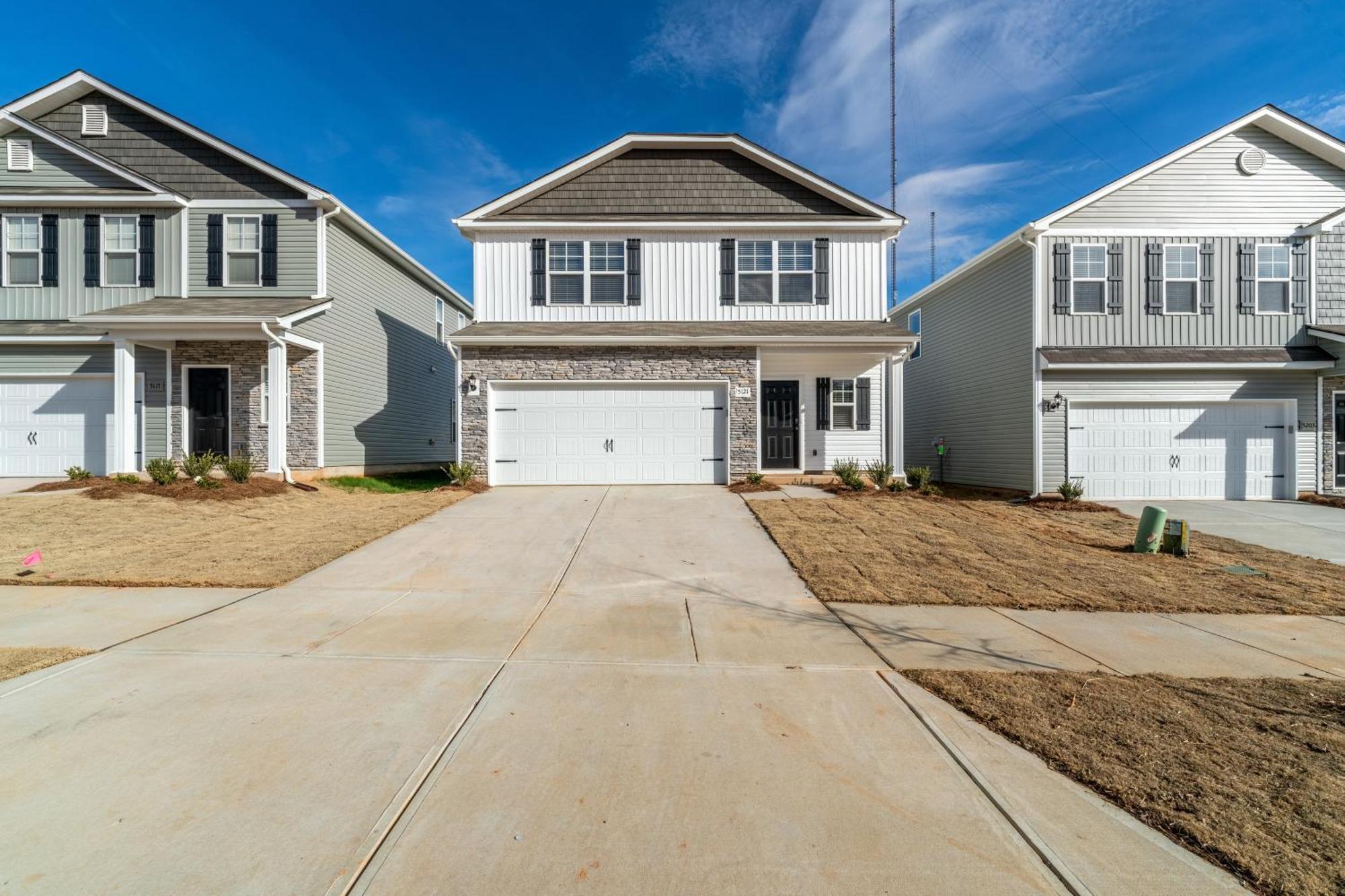 Charming Retreat- Cozy & Stylish Home * Charlotte