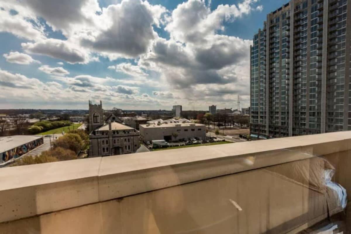 Skyline Vista Penthouse In The Queen Apartment Charlotte