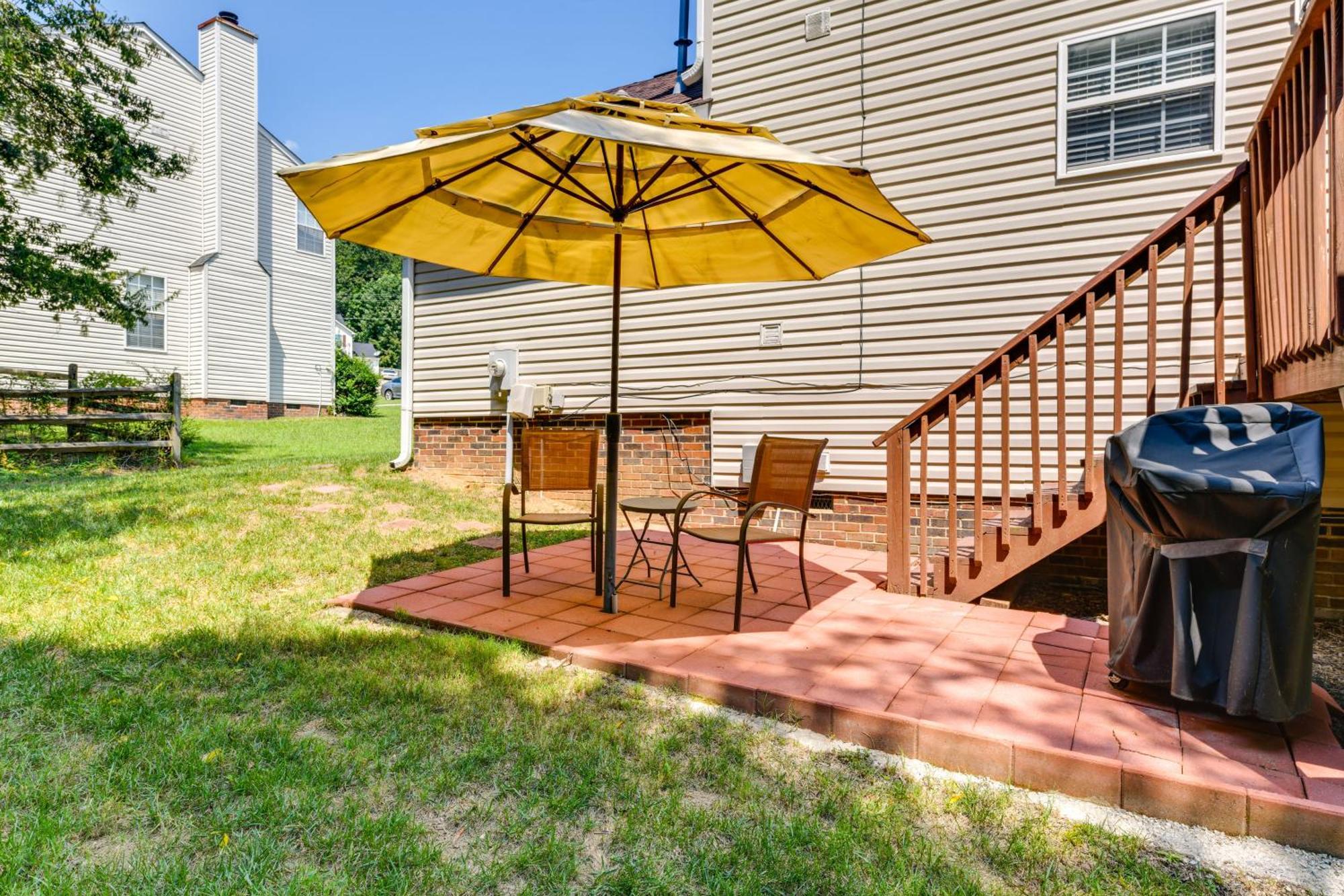 Cozy Urban Retreat With Grill, Near Uncc Holiday home