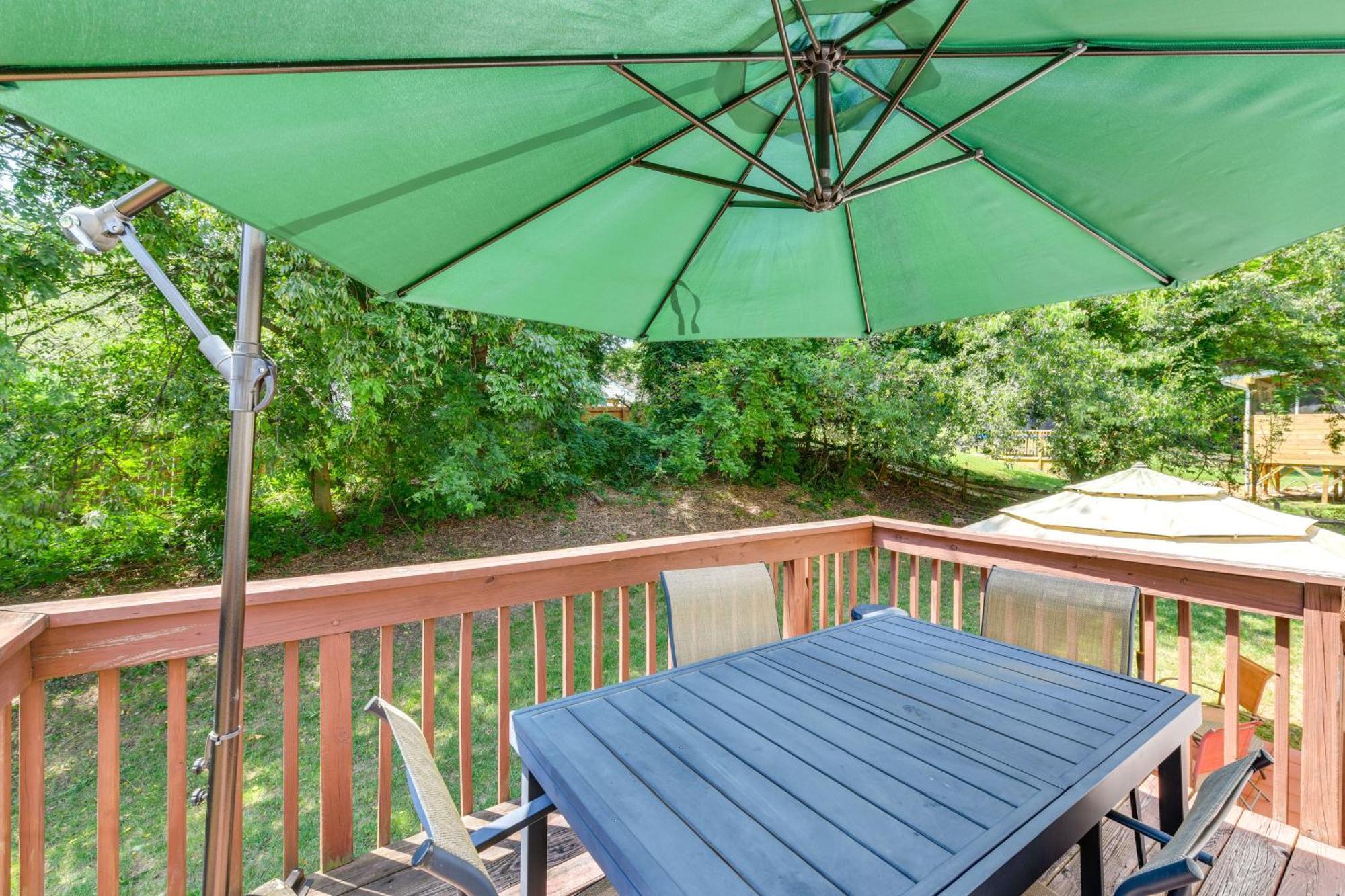 Cozy Urban Retreat With Grill, Near Uncc Holiday home