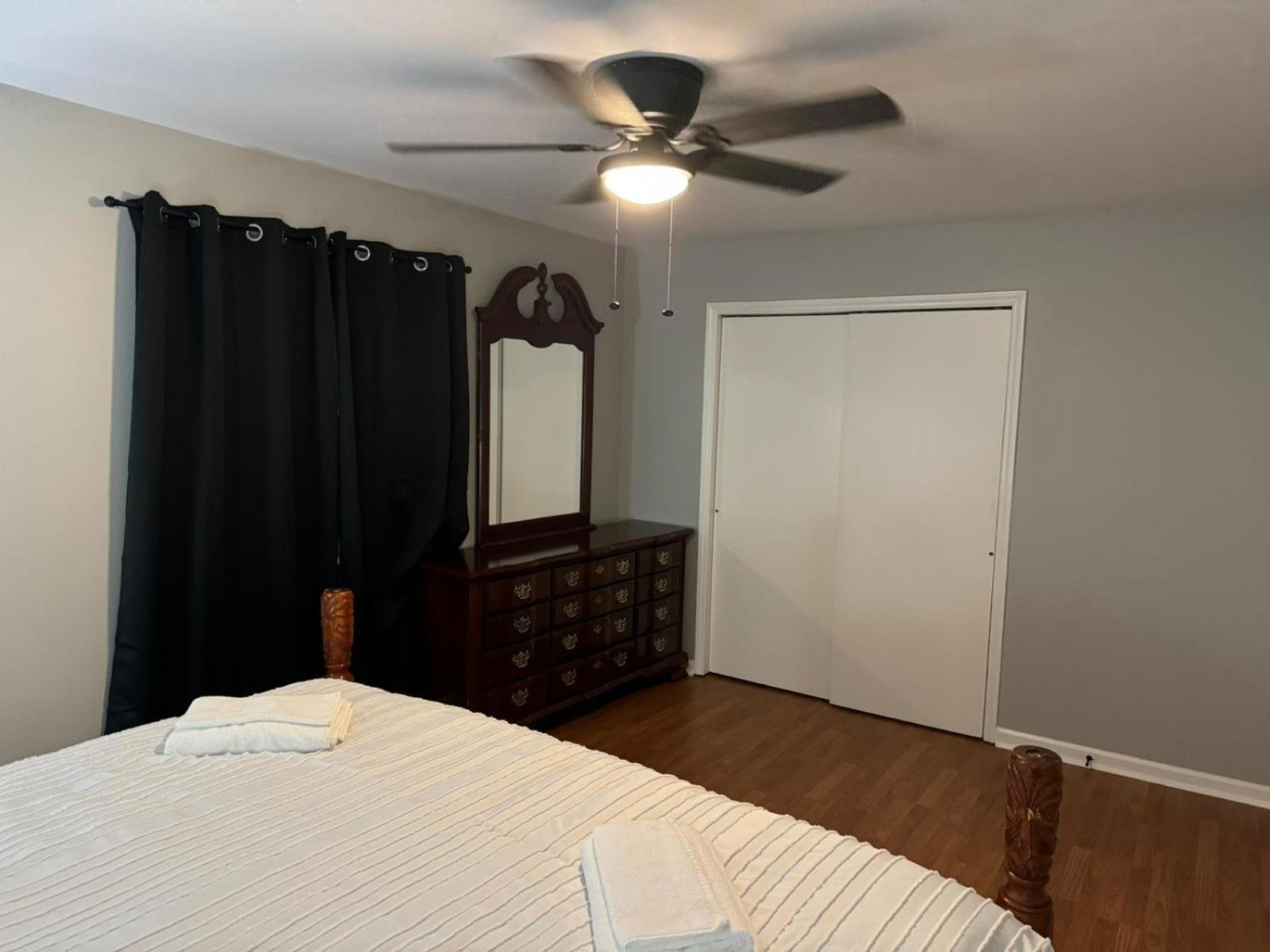 2 Bedroom Townhouse Charlotte