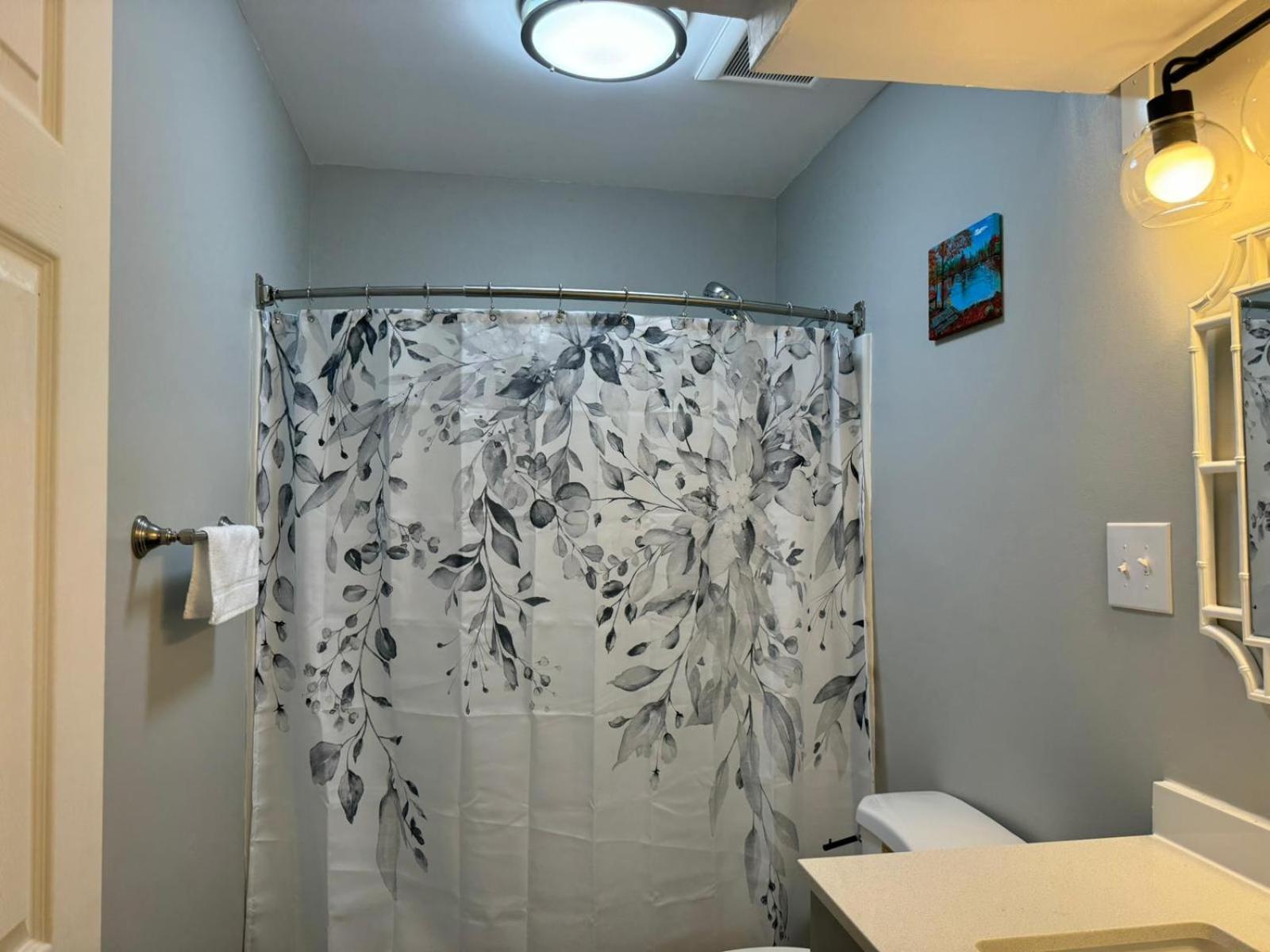 2 Bedroom Townhouse *
