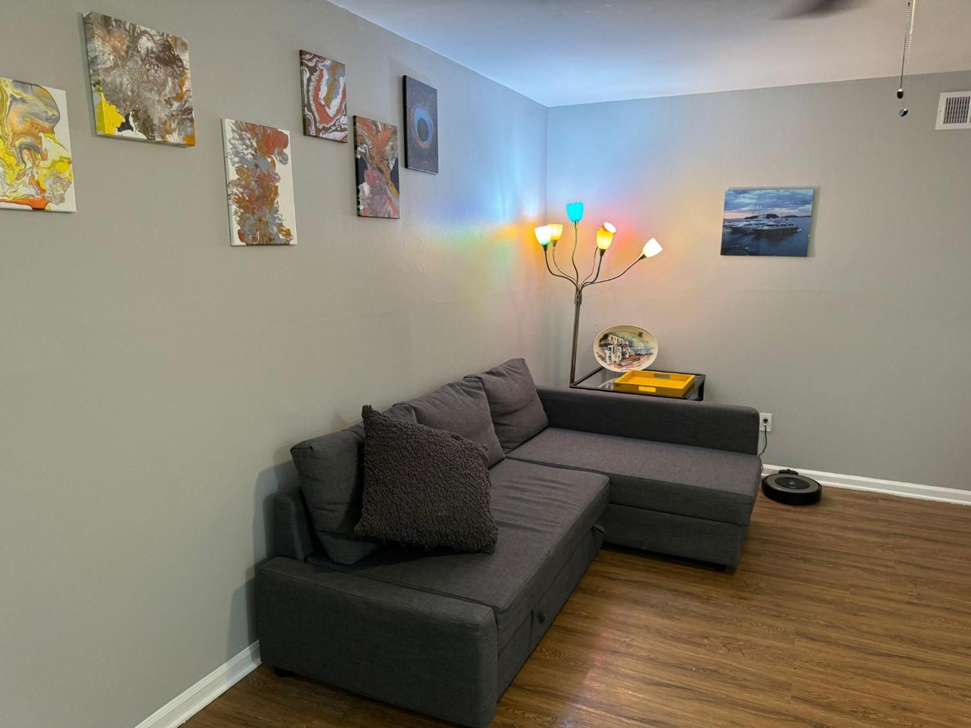 2 Bedroom Townhouse * Charlotte