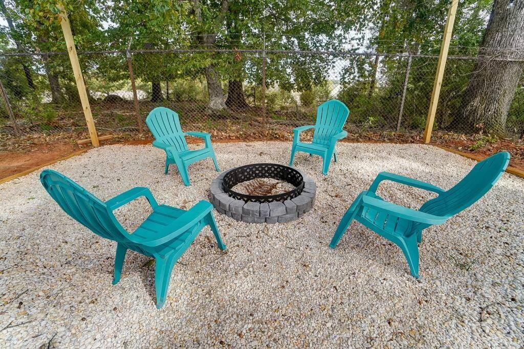The Chateau With Hot-tub, Mini-golf, 3bd2ba