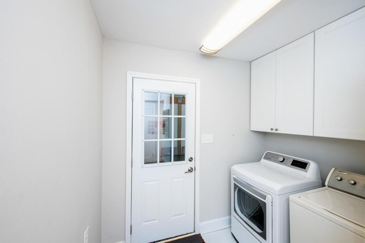 3br Escape Pool Hot Tub Theater *