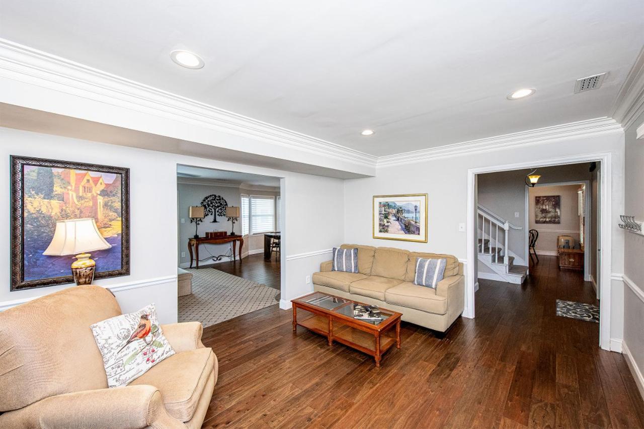 3br Escape Pool Hot Tub Theater *