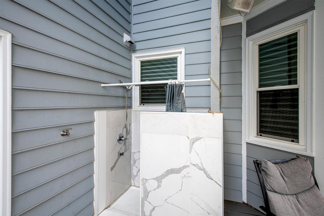 3br Escape Pool Hot Tub Theater *