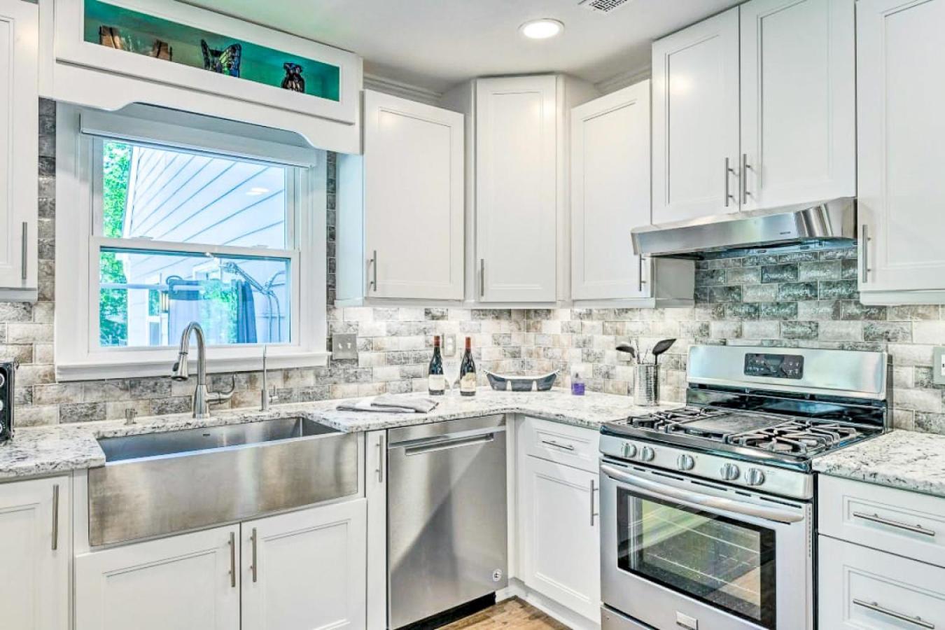 3br Escape Pool Hot Tub Theater Charlotte