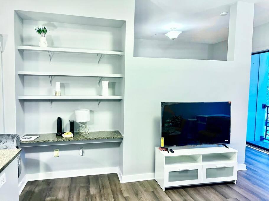 Beautiful Uptown Adventure