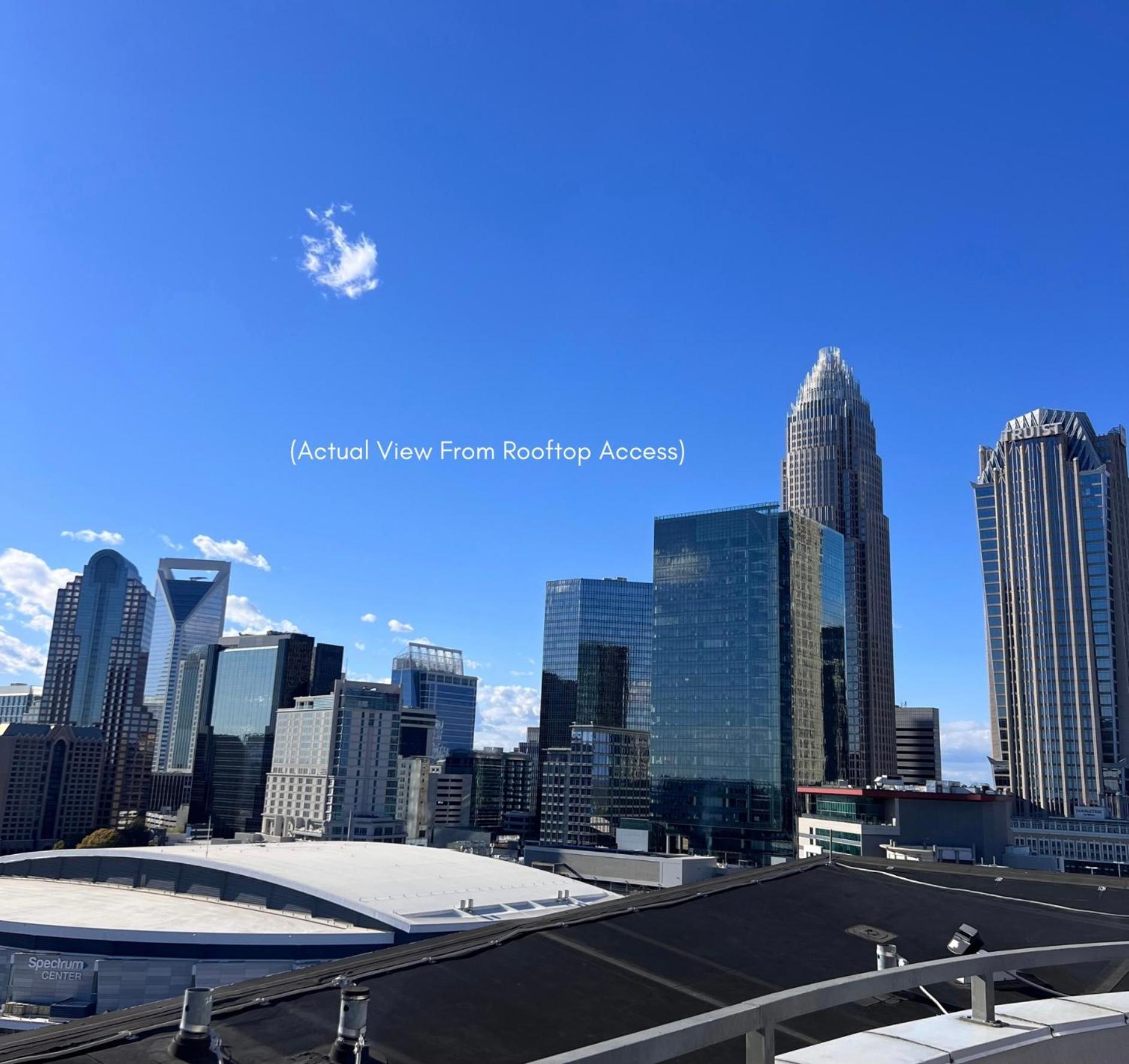 Perfect Uptown Loft-2 Min Walk To City's Spots Apartment *