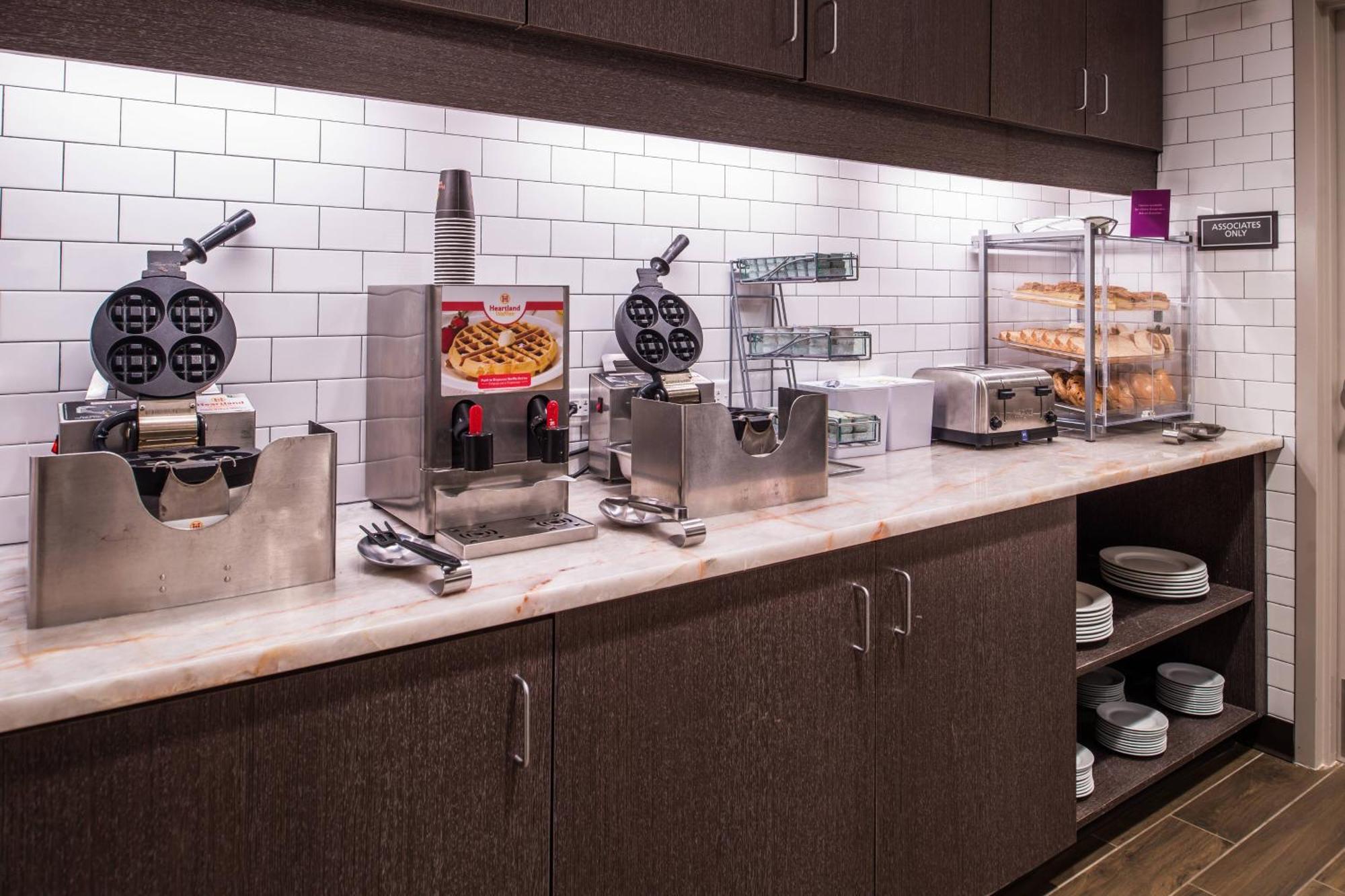 By Marriott Charlotte Steele Creek 3*