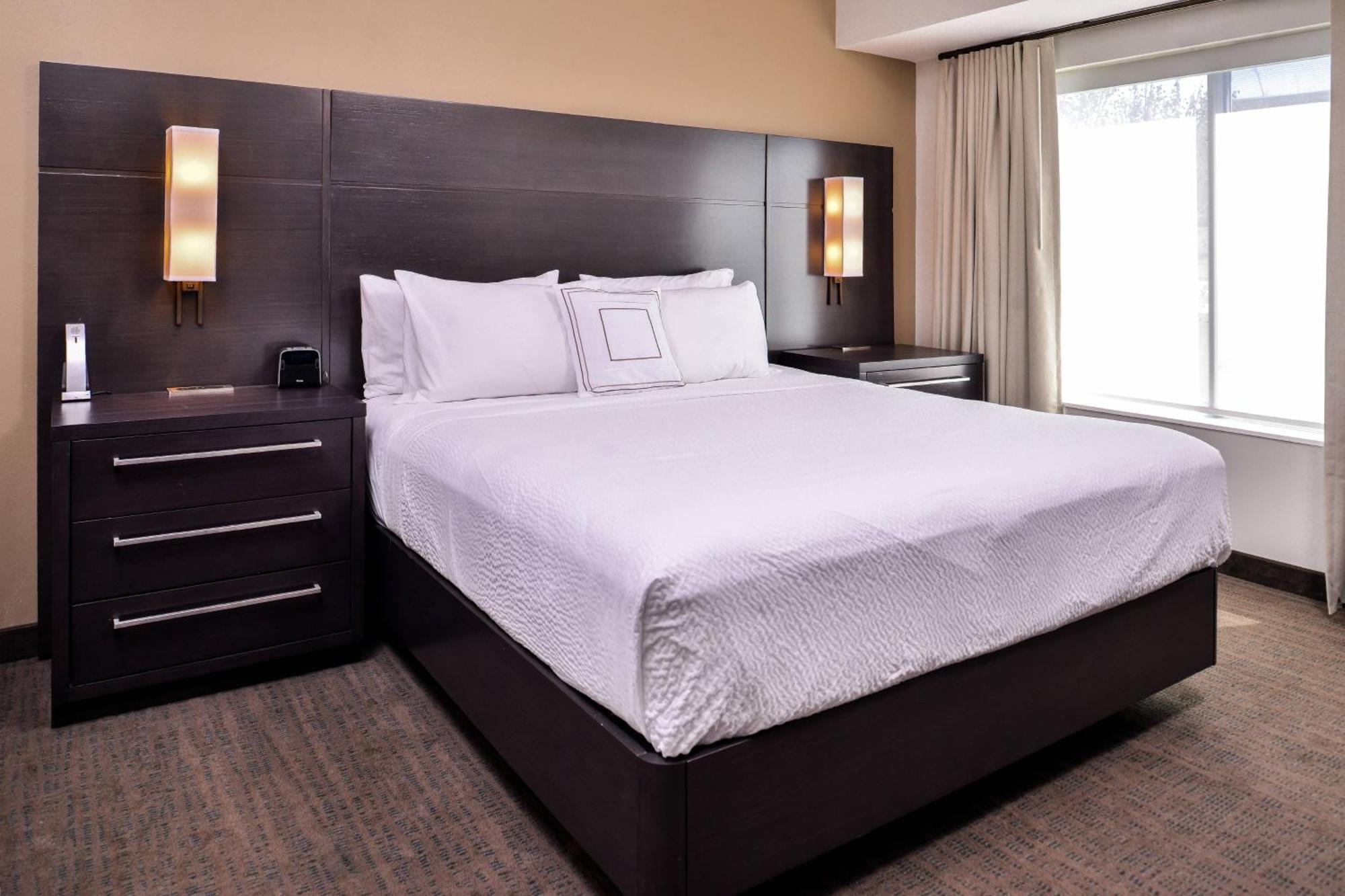 By Marriott Charlotte Steele Creek Pine Harbor