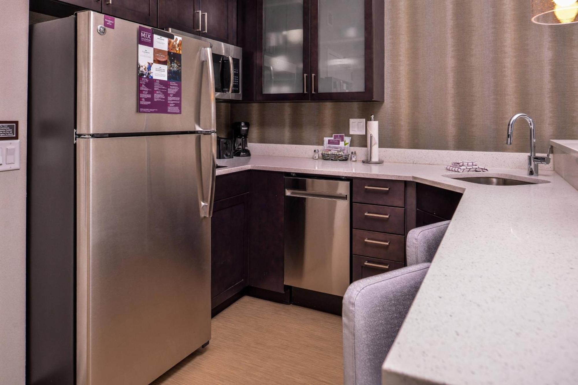Hotel By Marriott Charlotte Steele Creek