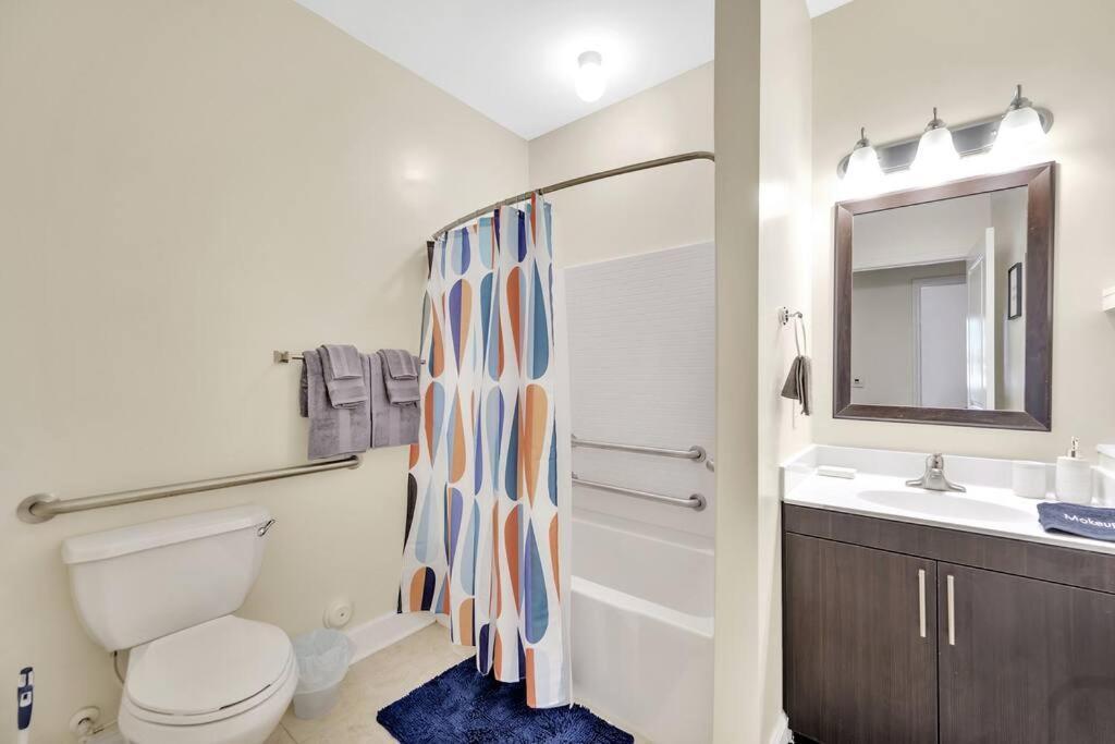 Convenient - King Bed - Heart Of Plaza *