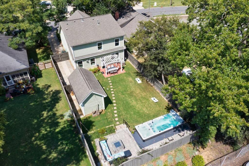 South End Pool Firepit Arcade Holiday home *