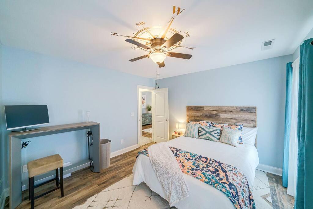 South End Pool Firepit Arcade * Charlotte