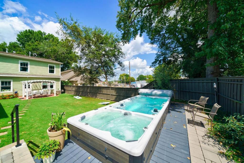 South End Pool Firepit Arcade Holiday home *