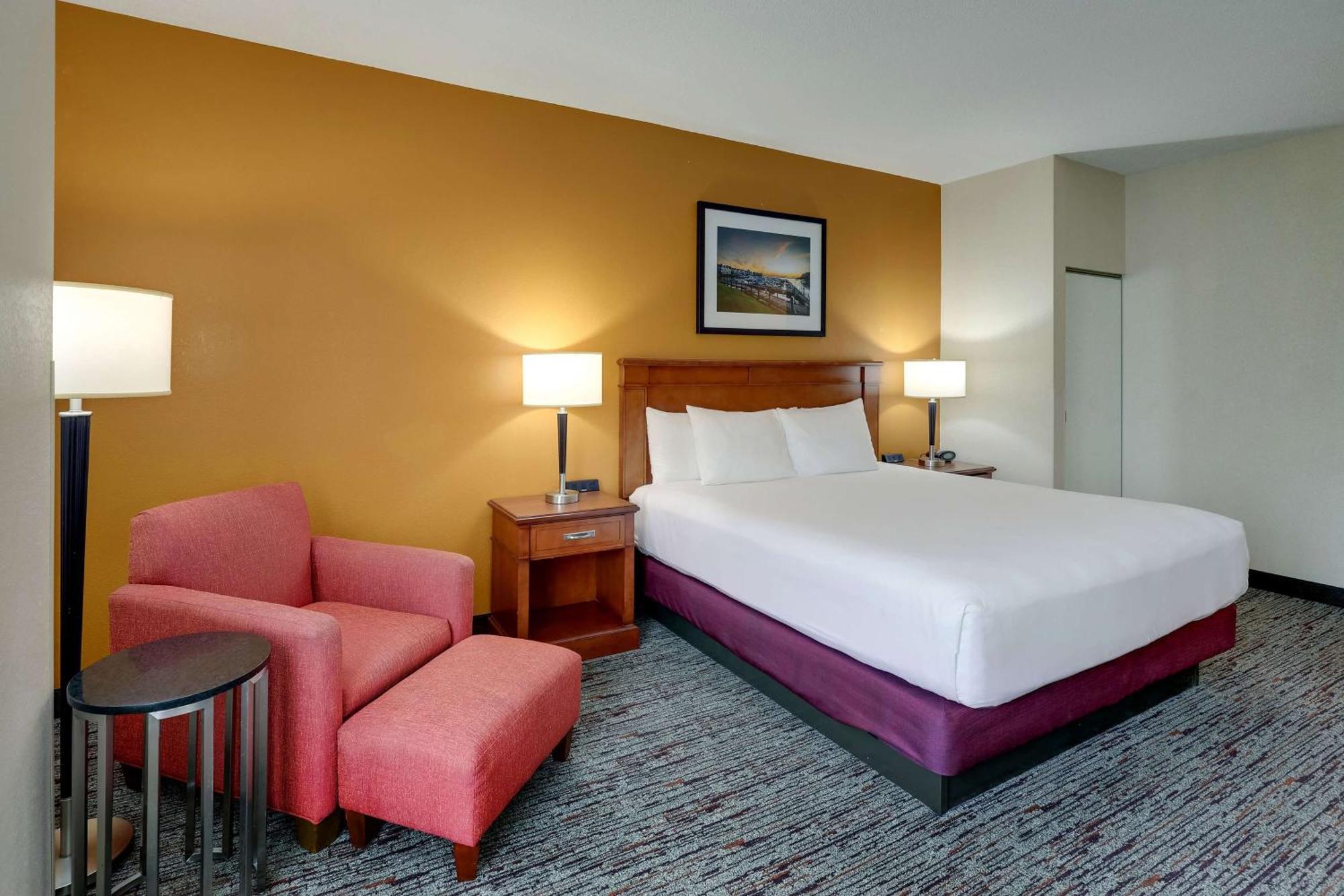 Drury & Northlake Hotel 3*