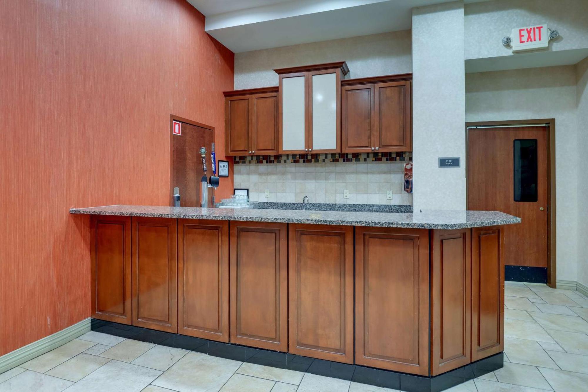 Drury & Northlake Hotel 3*