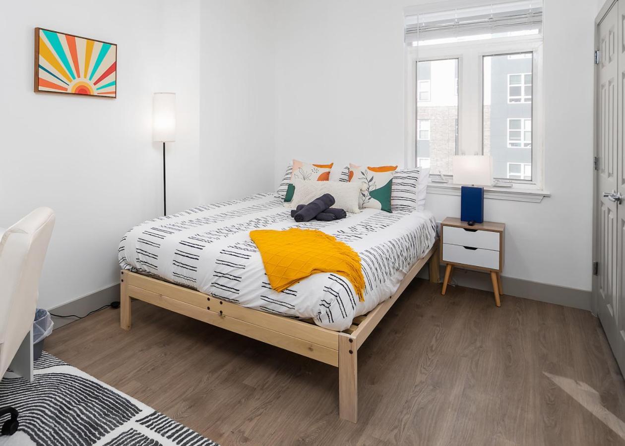 Urban Retreat - Free Parking, Wifi, Walk To Stadium Apartment Charlotte