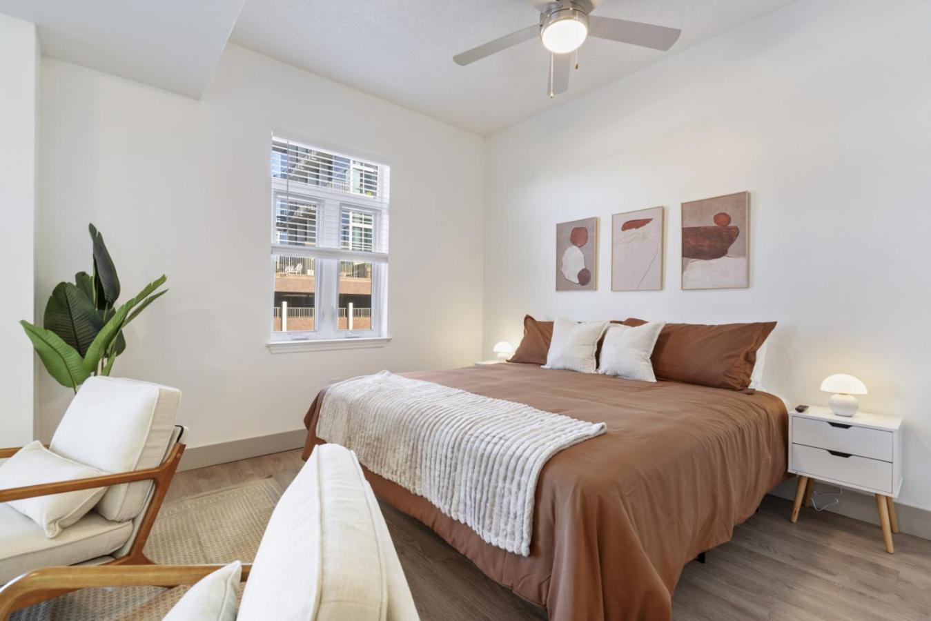 Apartment Uptown Luxury - Floor King Suite, Free Parking